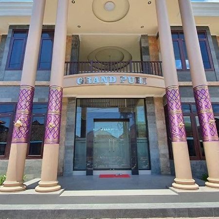 Grand Puri Hotel Batununggul Ngoại thất bức ảnh