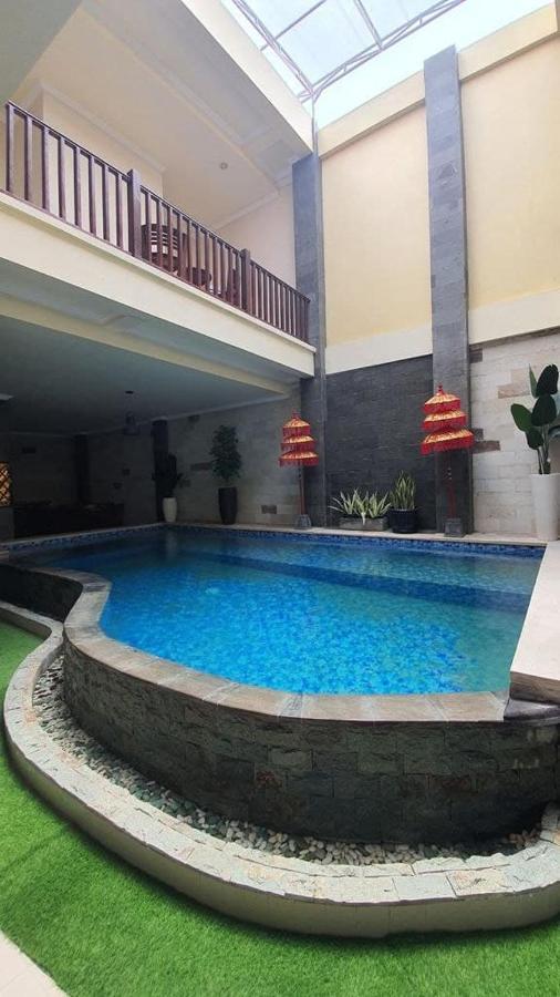 Grand Puri Hotel Batununggul Ngoại thất bức ảnh