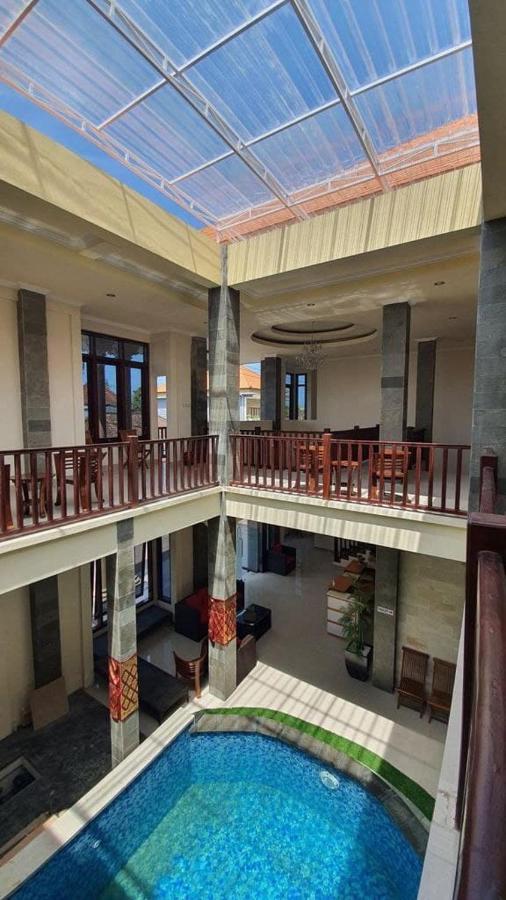 Grand Puri Hotel Batununggul Ngoại thất bức ảnh